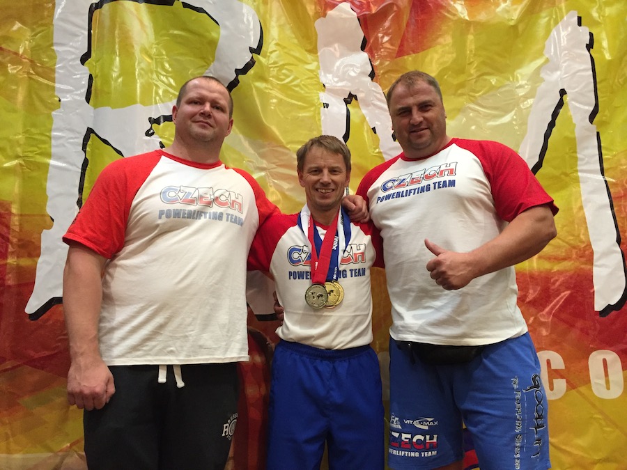 Mistrovstv� sv�ta v silov�m trojboji masters 2015 - Tom� ��rik, Karel Ruso a Petr Slani�ka