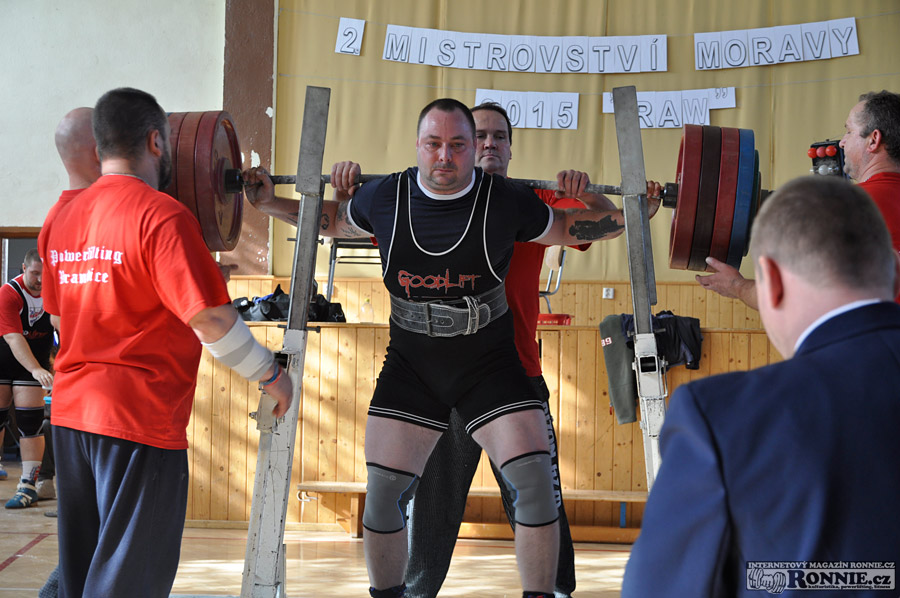 Mistrovstv� ji�n� Moravy v klasick�m (RAW) silov�m trojboji 2015