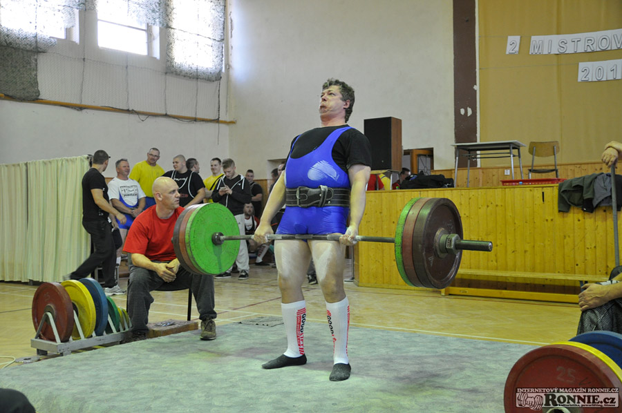 Mistrovstv� ji�n� Moravy v klasick�m (RAW) silov�m trojboji 2015