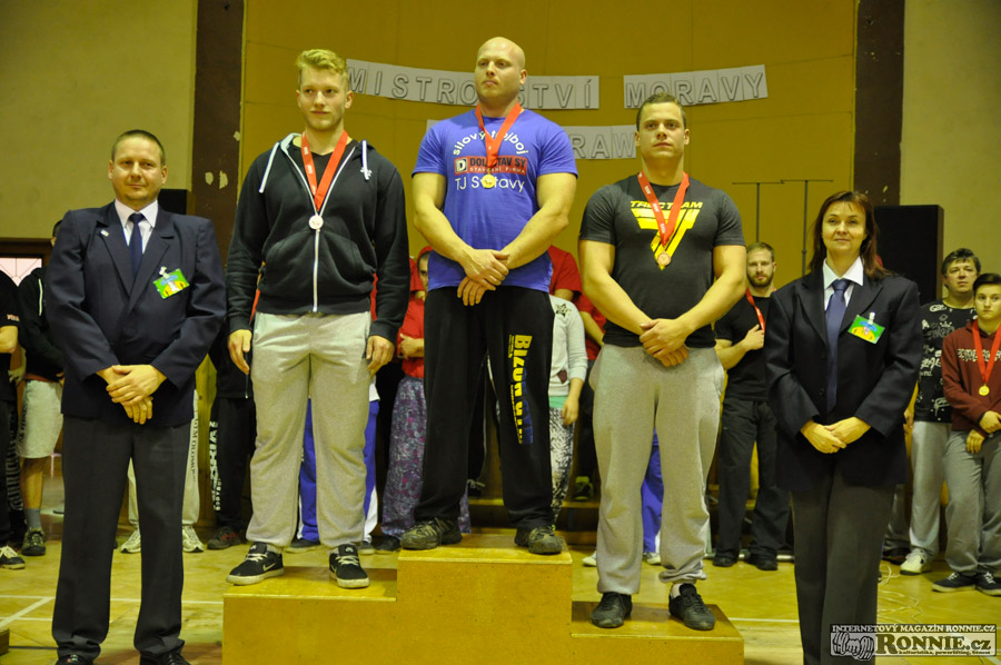 Mistrovstv� ji�n� Moravy v klasick�m (RAW) silov�m trojboji 2015
