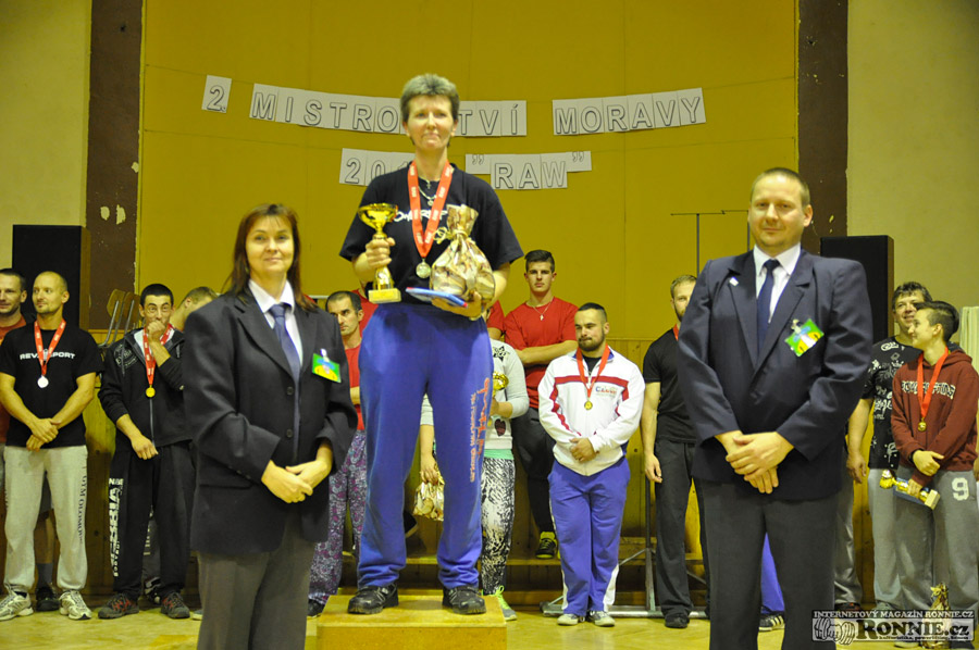 Mistrovstv� ji�n� Moravy v klasick�m (RAW) silov�m trojboji 2015