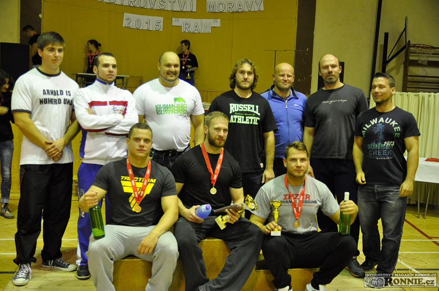 Mistrovstv� ji�n� Moravy v klasick�m (RAW) silov�m trojboji 2015