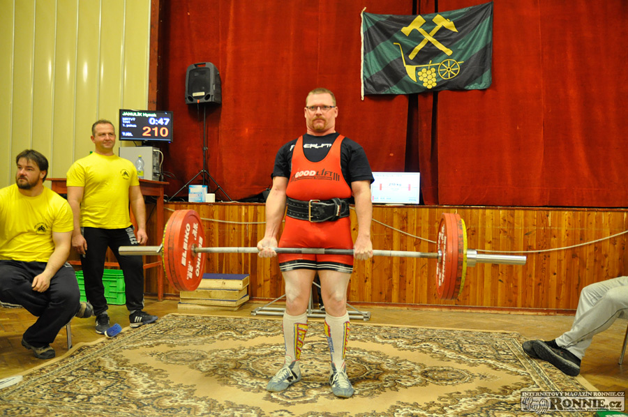 Mistrovstv� ji�n� Moravy v silov�m trojboji 2015