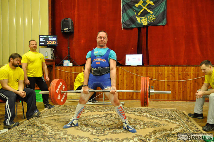 Mistrovstv� ji�n� Moravy v silov�m trojboji 2015