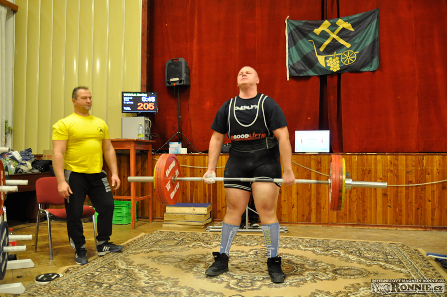 Mistrovstv� ji�n� Moravy v silov�m trojboji 2015