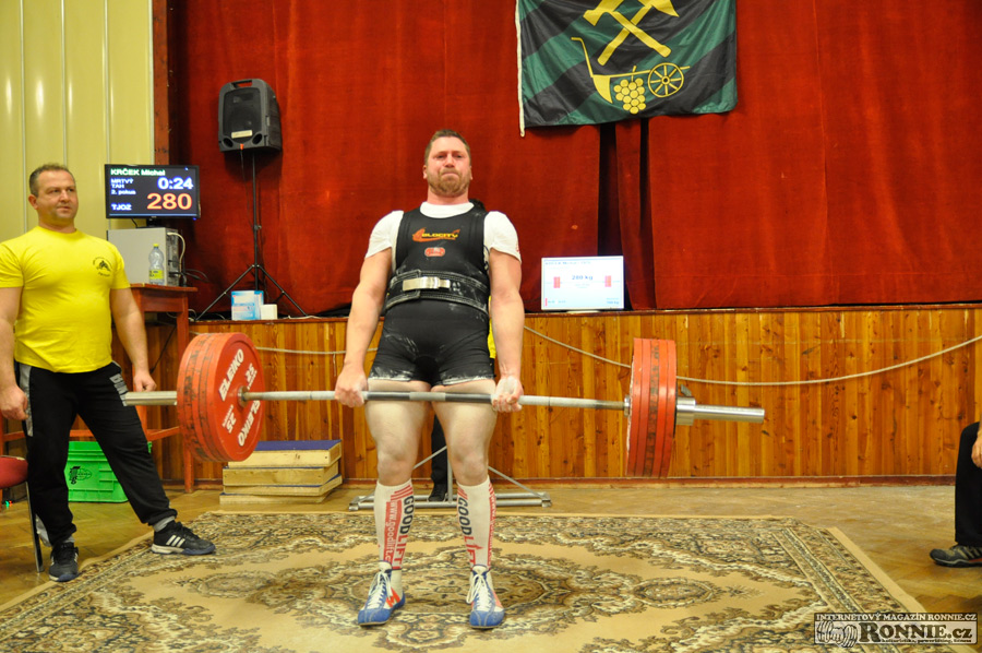 Mistrovstv� ji�n� Moravy v silov�m trojboji 2015