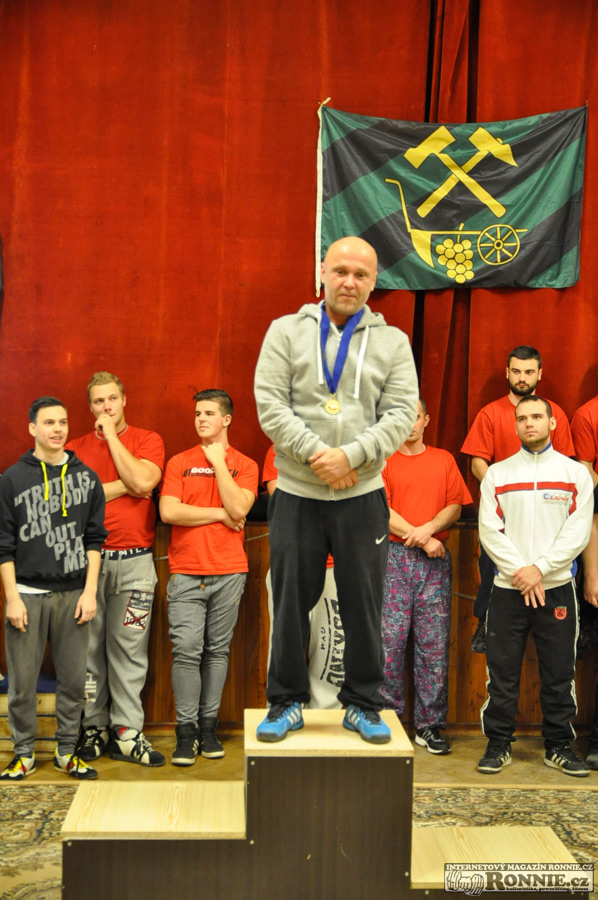 Mistrovstv� ji�n� Moravy v silov�m trojboji 2015