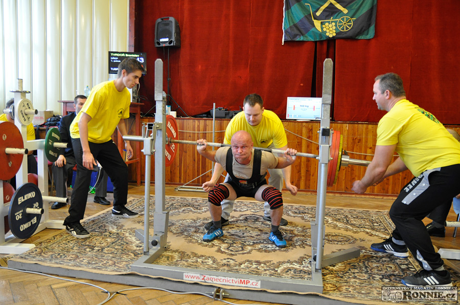 Mistrovstv� ji�n� Moravy v silov�m trojboji 2015