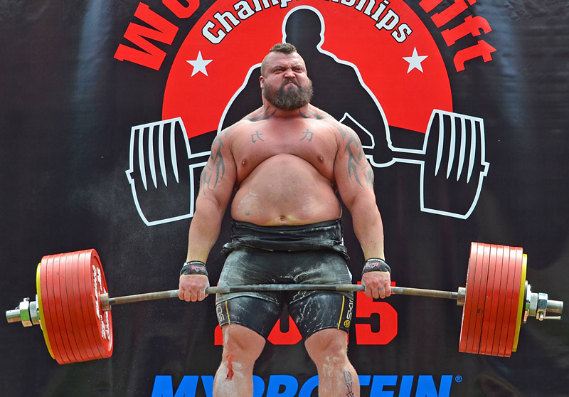 463kg mrtv� tah Eddieho Halla na Europe