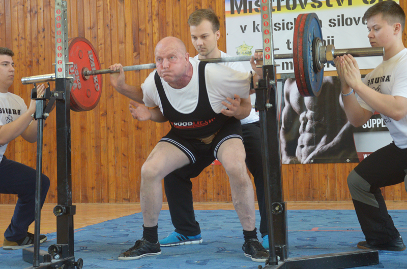 M�R v klasick�m (RAW) silov�m trojboji masters 2016