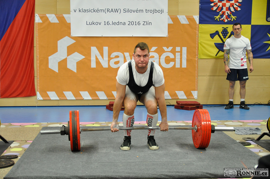 Mistrovstv� �R v klasick�m (RAW) silov�m trojboji mu�� a �en 2016