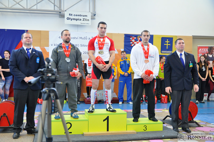 Mistrovstv� �R v klasick�m (RAW) silov�m trojboji mu�� a �en 2016