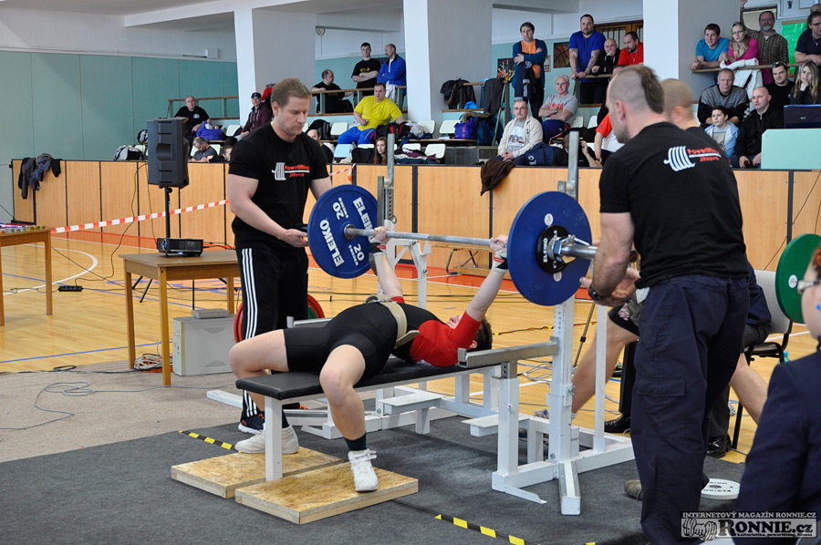 Mistrovstv� �R v bench-pressu masters, junior� a dorostu 2016
