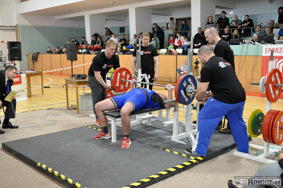 Mistrovstv� �R v bench-pressu masters, junior� a dorostu 2016