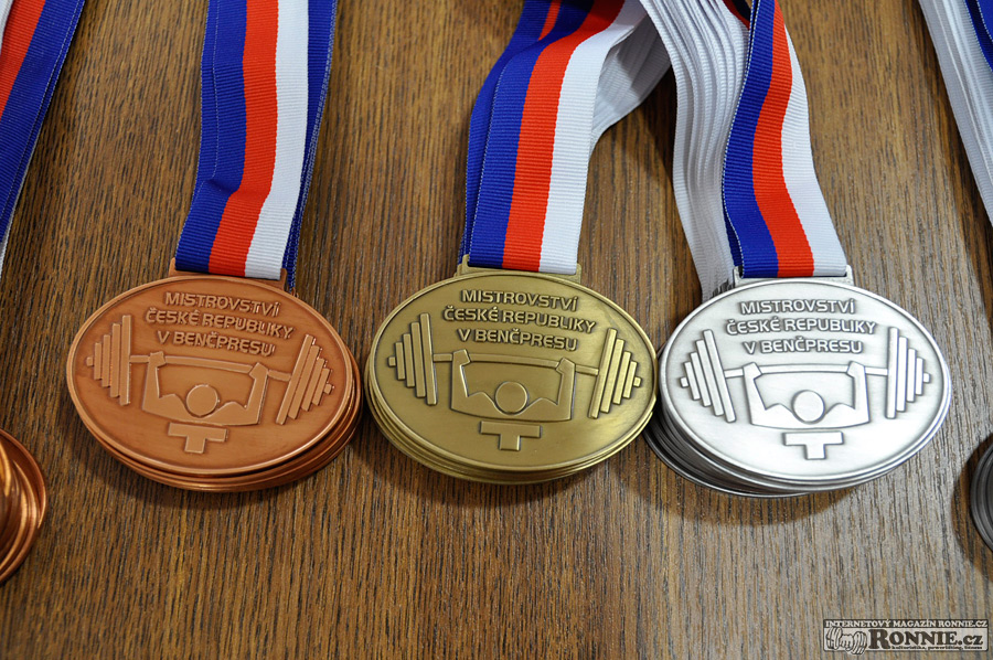 Mistrovstv� �R v bench-pressu masters, junior� a dorostu 2016