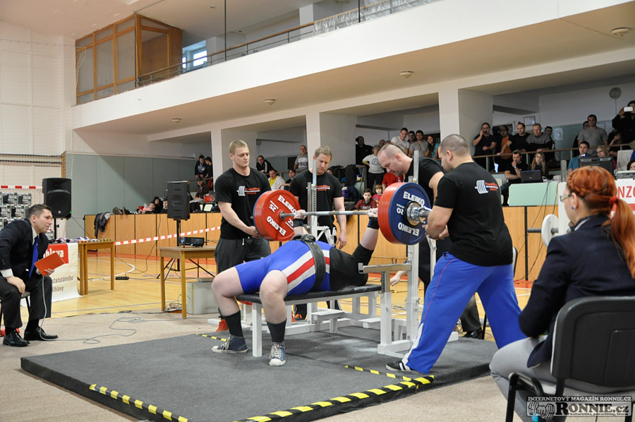 Mistrovstv� �R v bench-pressu masters, junior� a dorostu 2016