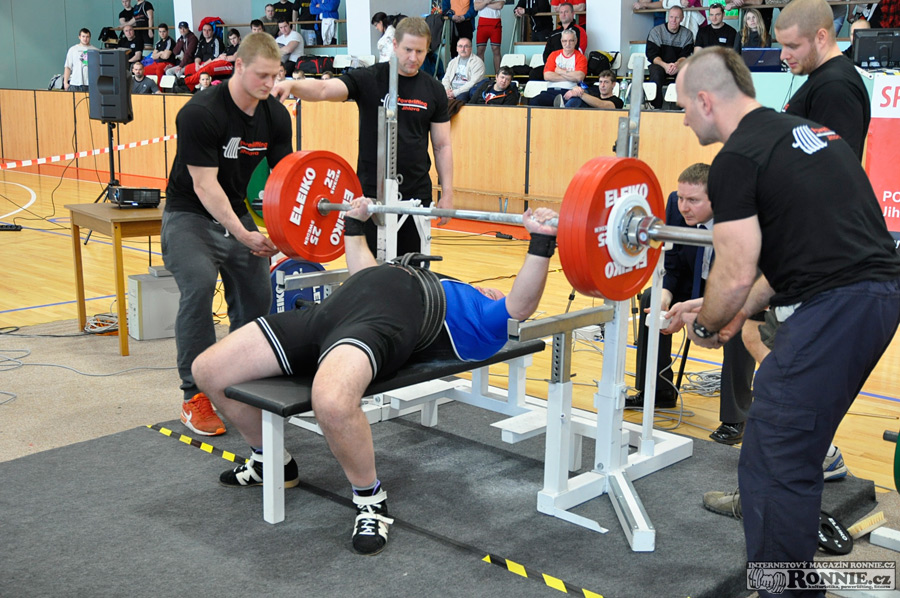 Mistrovstv� �R v bench-pressu masters, junior� a dorostu 2016