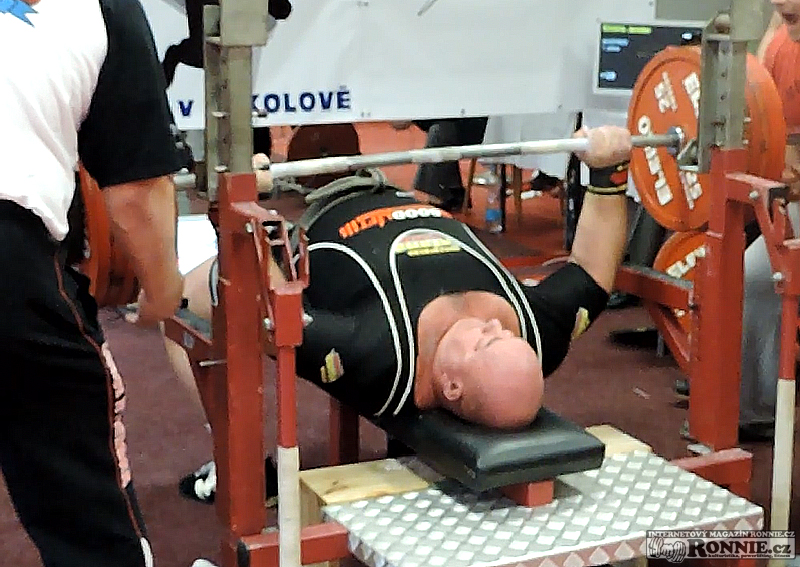 Mistrovstv� �R v bench-pressu mu�� a �en 2016