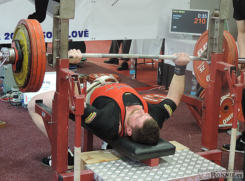 Mistrovstv� �R v bench-pressu mu�� a �en 2016