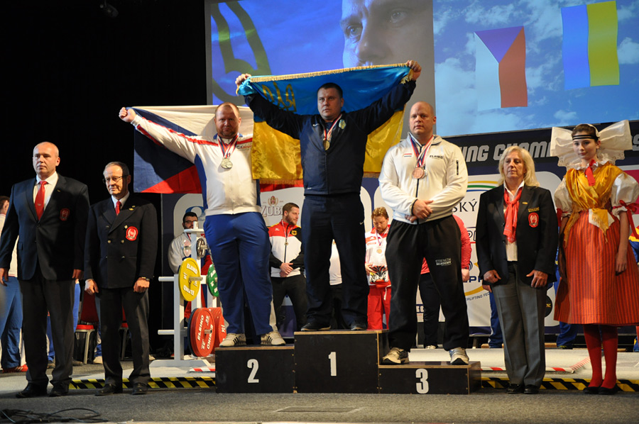 Vyhl�en� kategorie do 120 kg