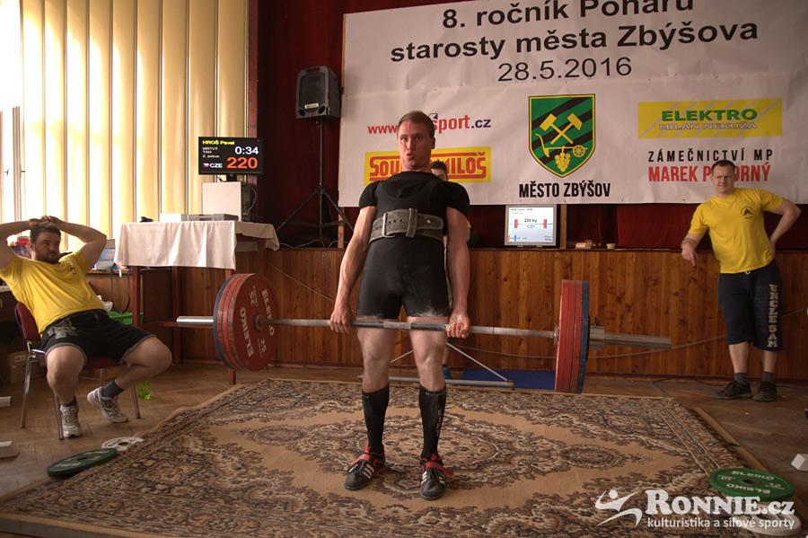 Poh�r starosty m�sta Zb��ova v silov�m trojboji dorostenc� a junior� 2016