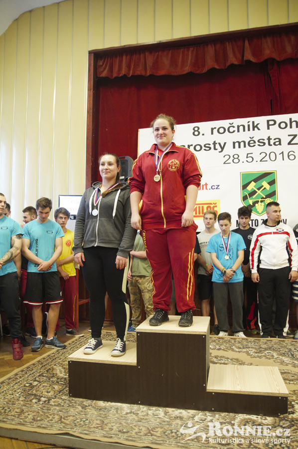 Poh�r starosty m�sta Zb��ova v silov�m trojboji dorostenc� a junior� 2016