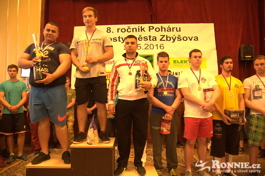 Poh�r starosty m�sta Zb��ova v silov�m trojboji dorostenc� a junior� 2016