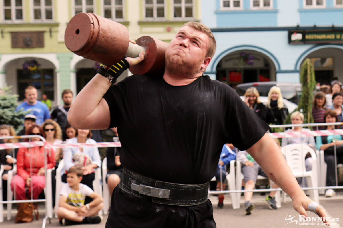 Strongman P�elou� 2016 - Peter Puha