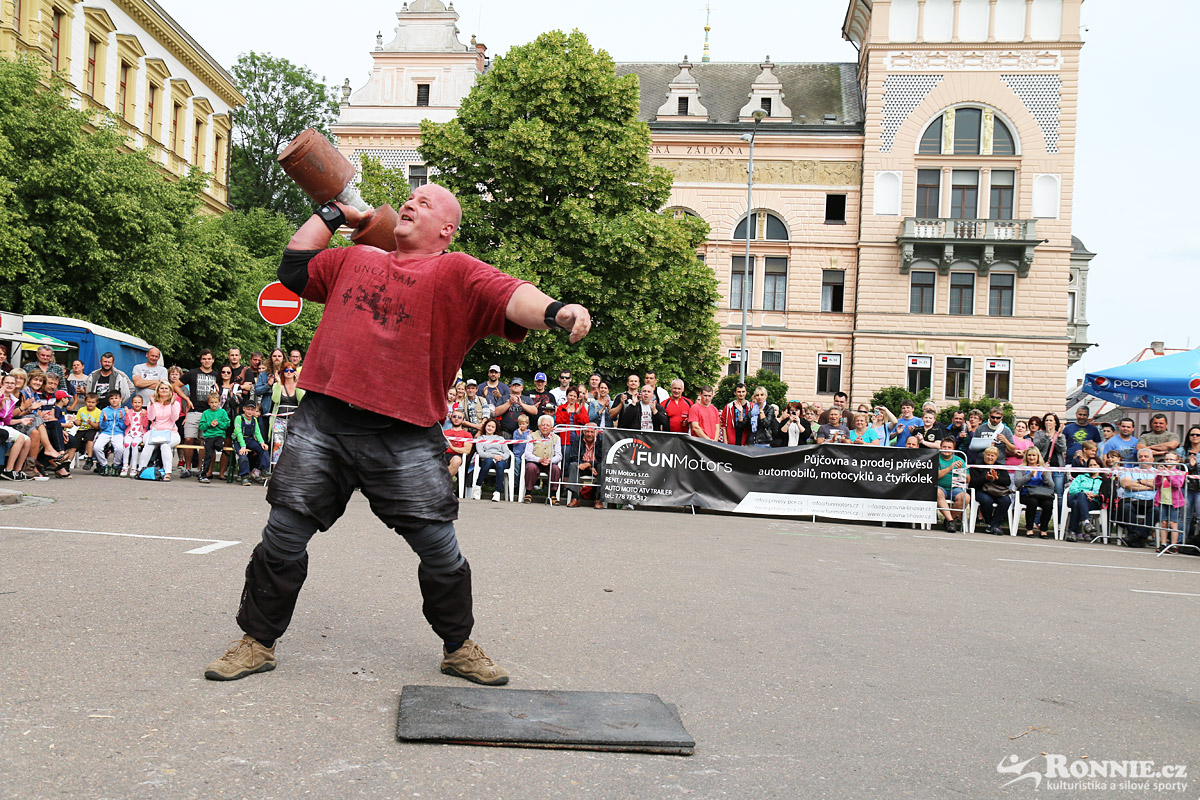 Strongman P�elou� 2016 - Josef Maza�