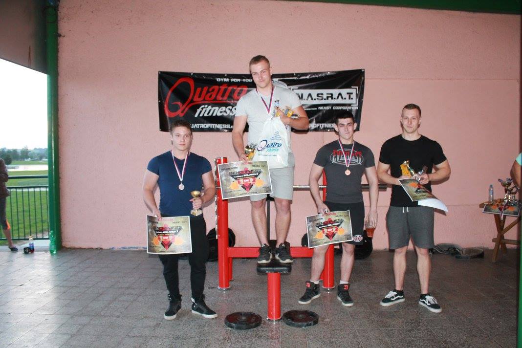 Hlu��nsko-bolatick� bench-press 2016