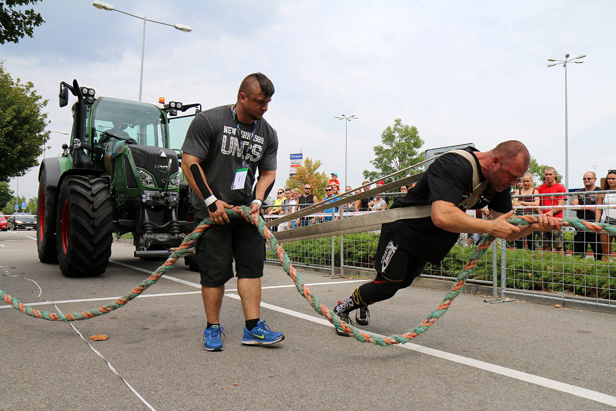 Otev�en� mezin�rodn� mistrovstv� �R strongman 2016
