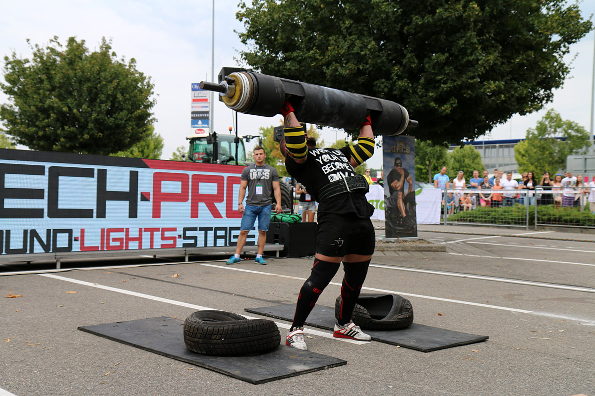Otev�en� mezin�rodn� mistrovstv� �R strongman 2016
