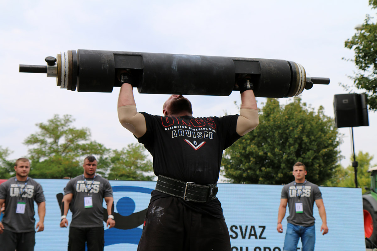 Otev�en� mezin�rodn� mistrovstv� �R strongman 2016