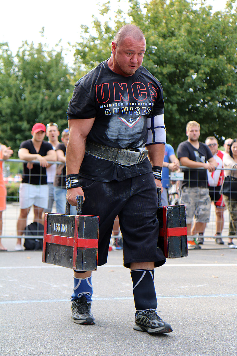 Otev�en� mezin�rodn� mistrovstv� �R strongman 2016