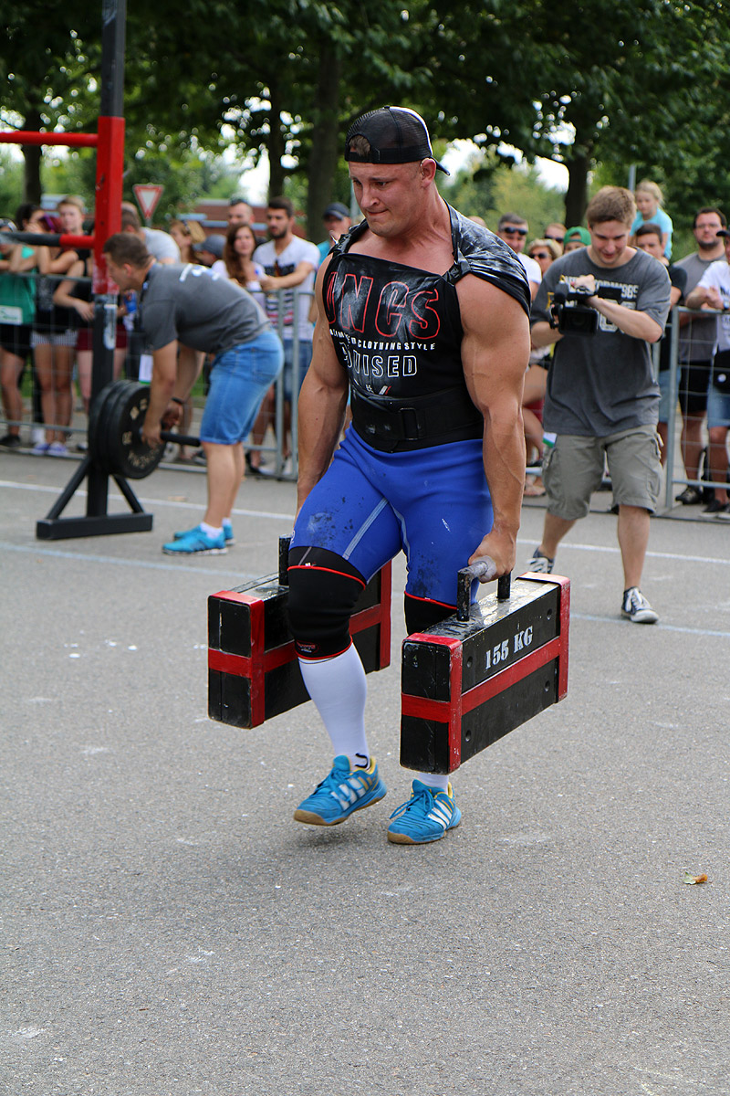 Otev�en� mezin�rodn� mistrovstv� �R strongman 2016
