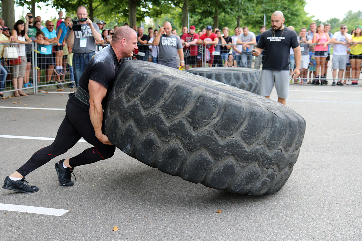 Otev�en� mezin�rodn� mistrovstv� �R strongman 2016