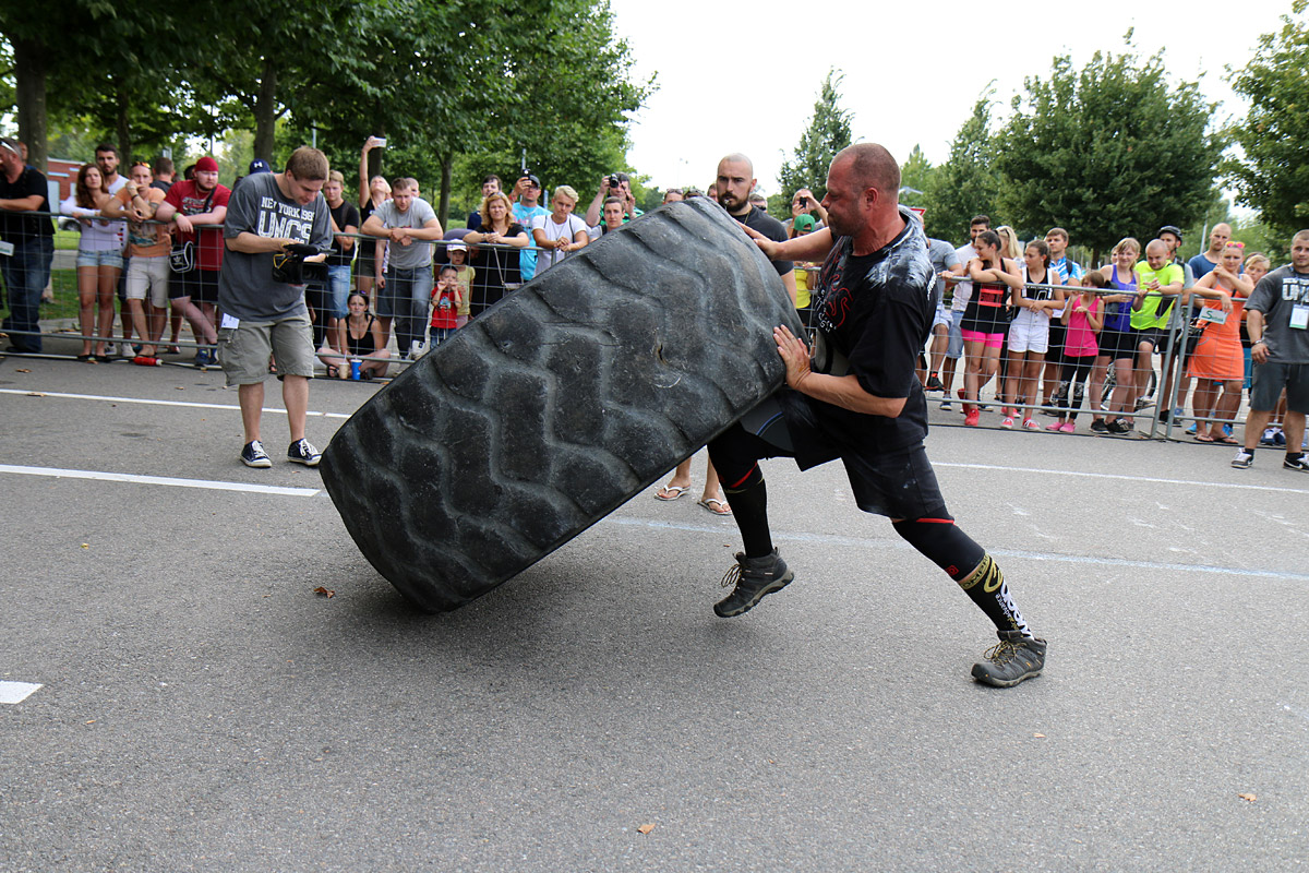 Otev�en� mezin�rodn� mistrovstv� �R strongman 2016