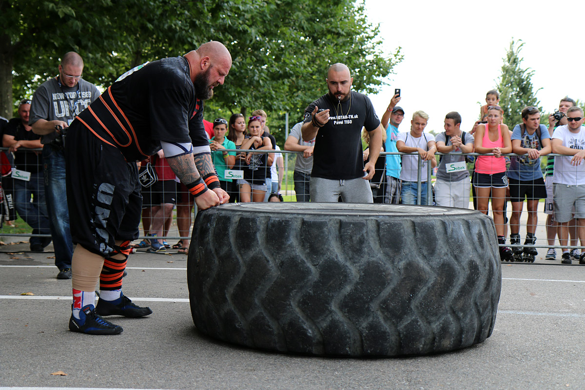 Otev�en� mezin�rodn� mistrovstv� �R strongman 2016