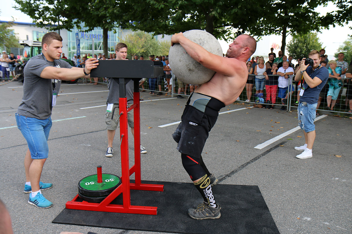 Otev�en� mezin�rodn� mistrovstv� �R strongman 2016