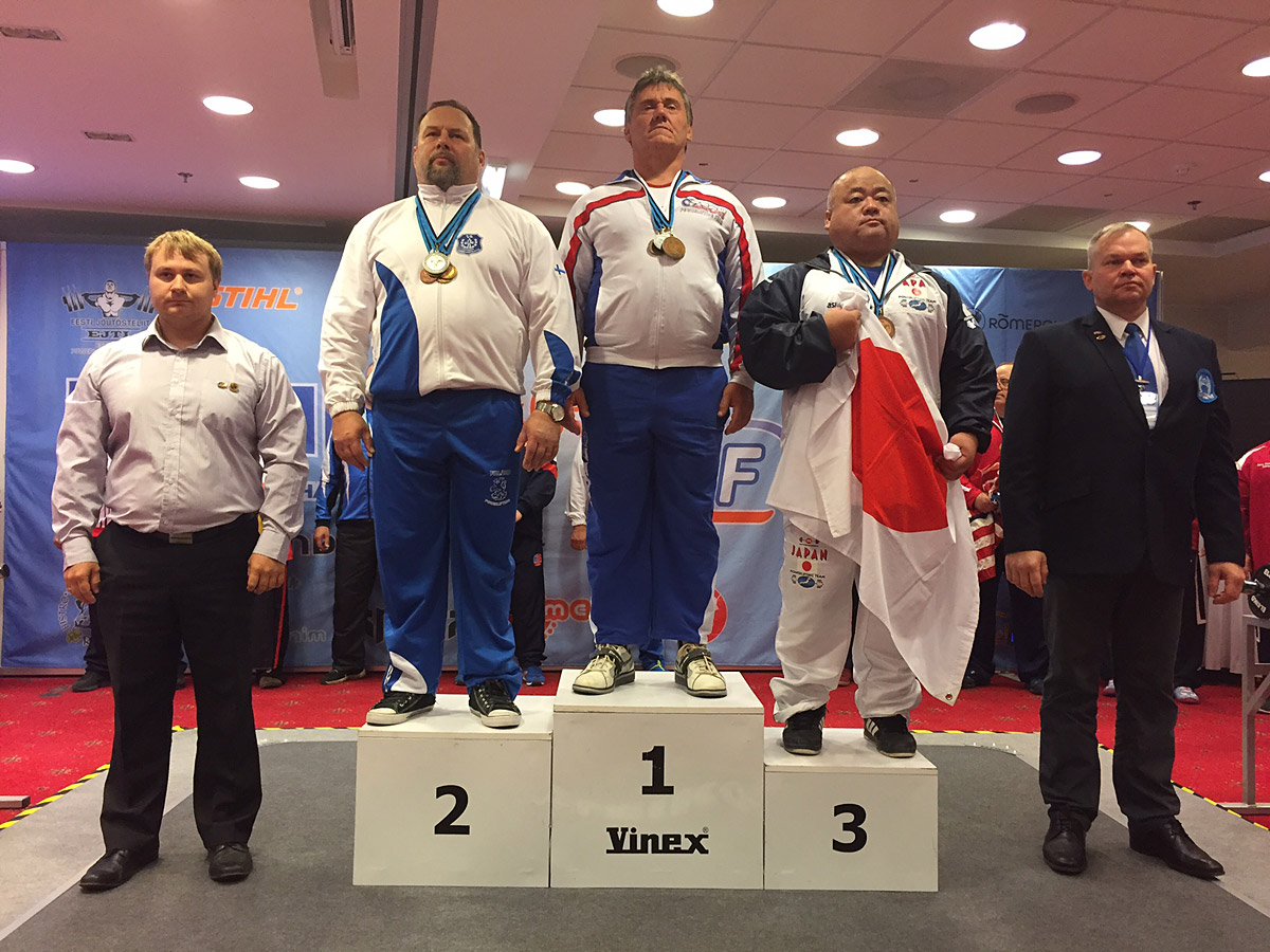Zolt�n Kan�t na MS v silov�m trojboji masters 2016