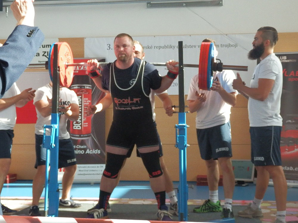Mistrovstv� �R v silov�m trojboji dru�stev 2016