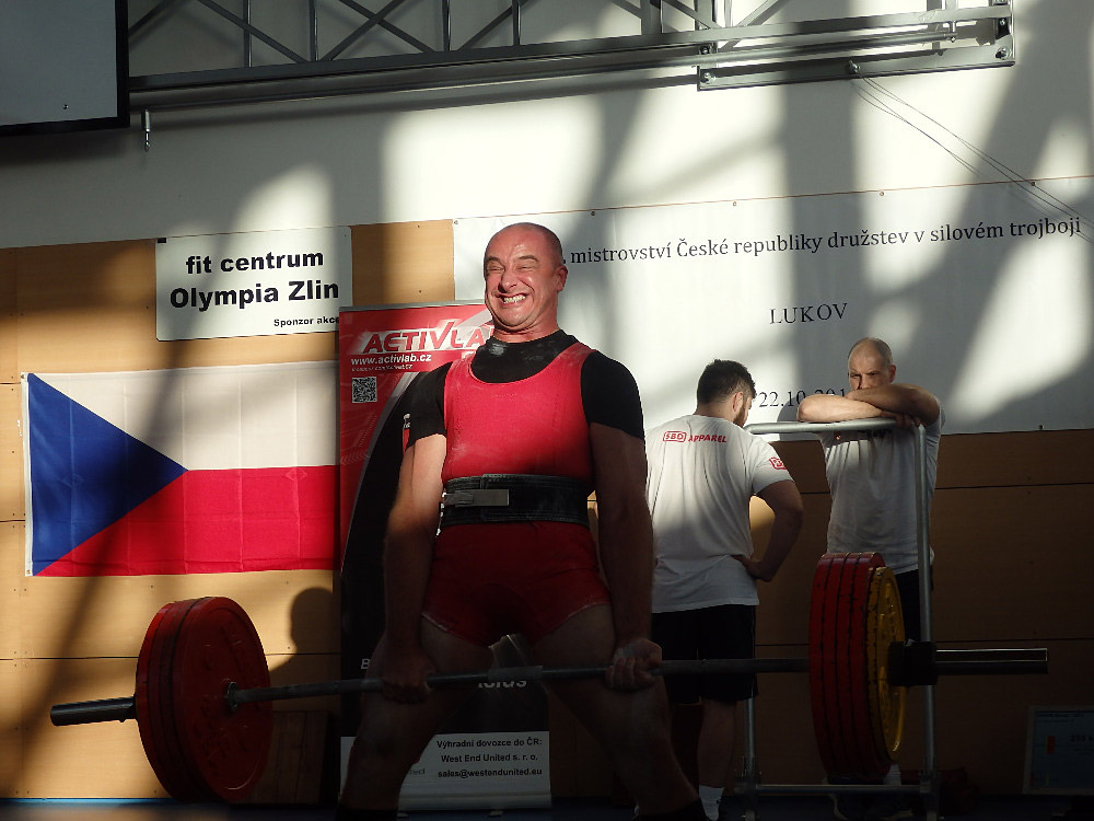 Mistrovstv� �R v silov�m trojboji dru�stev 2016
