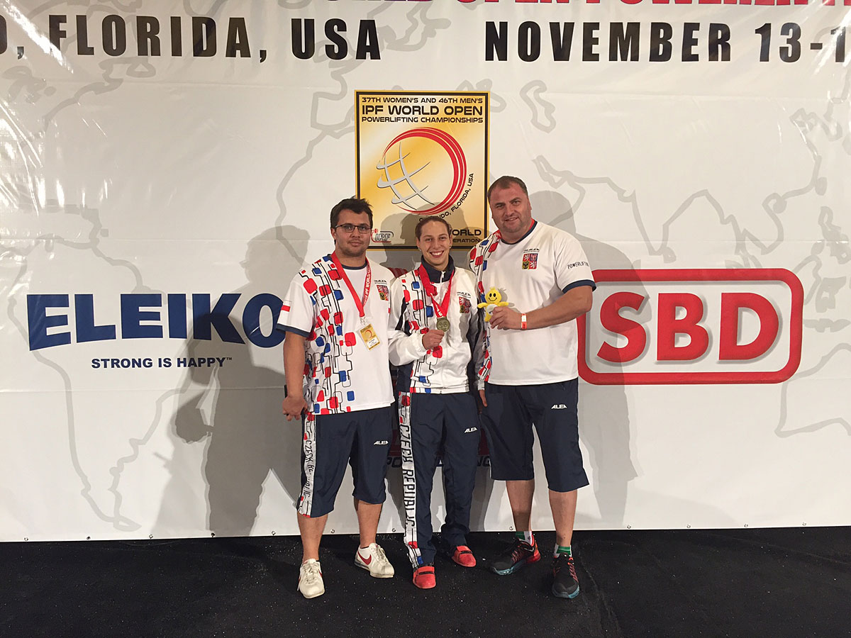 �esk� v�prava na MS v silov�m trojboji 2016