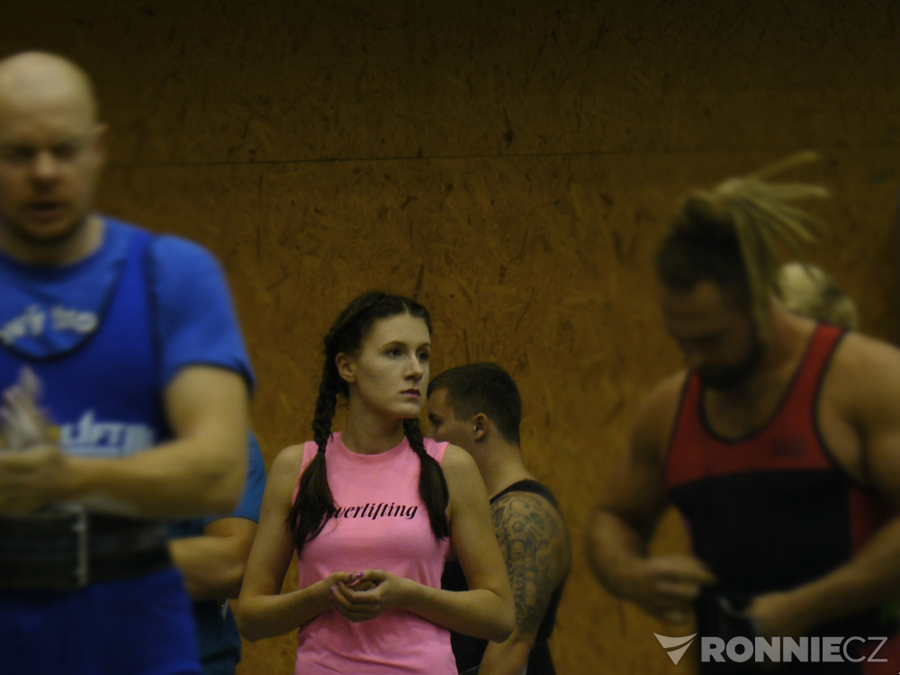Mistrovstv� v�chodn�ch �ech v klasick�m (RAW) silov�m trojboji mu�� a �en 2017