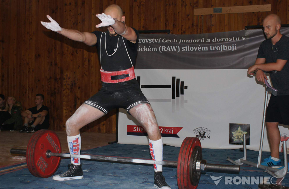 Mistrovstv� �ech v klasick�m (RAW) silov�m trojboji juinor� a dorostu