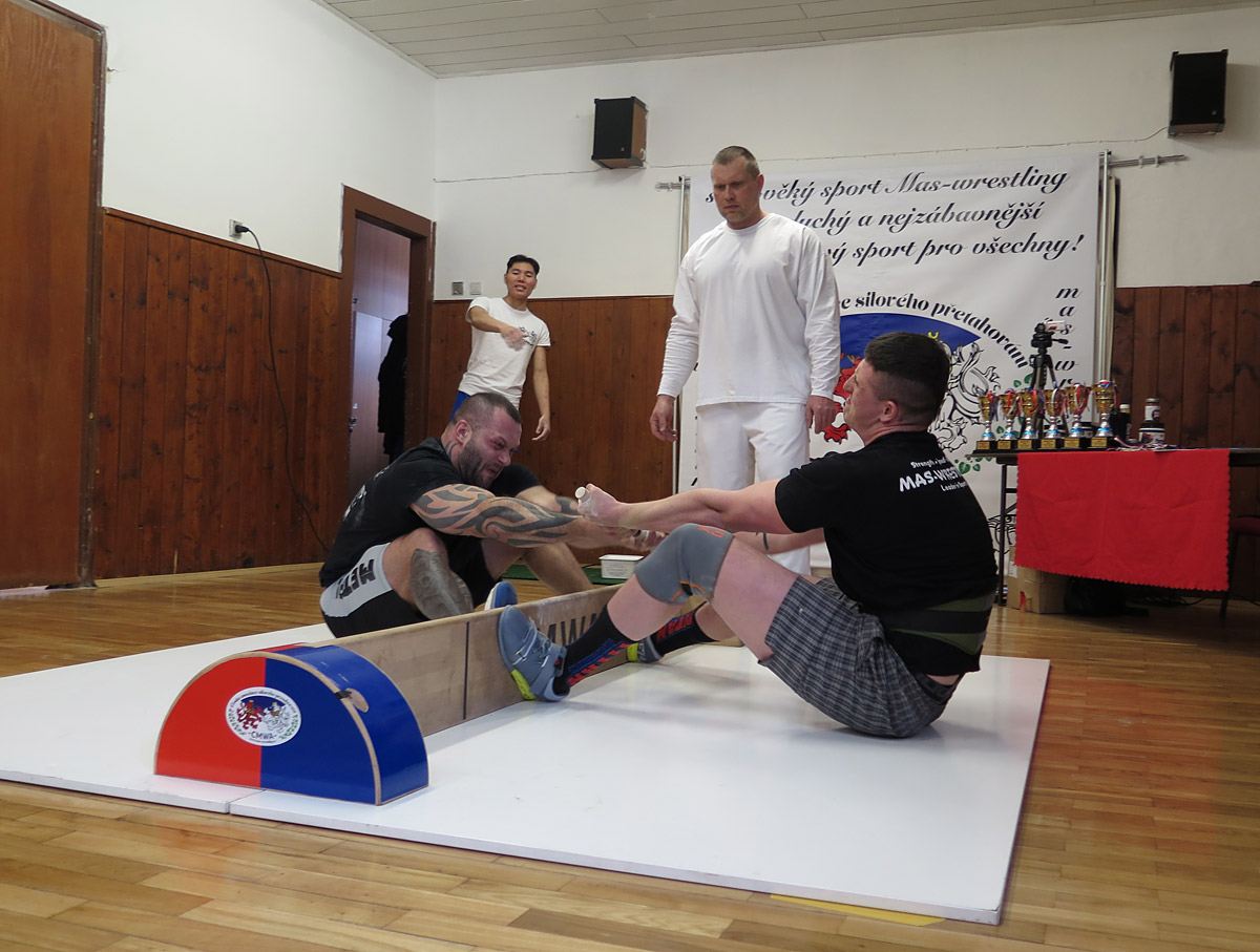 Fin�le kategorie nad 105 kg - Filip Steiner vs. Karel Votava 