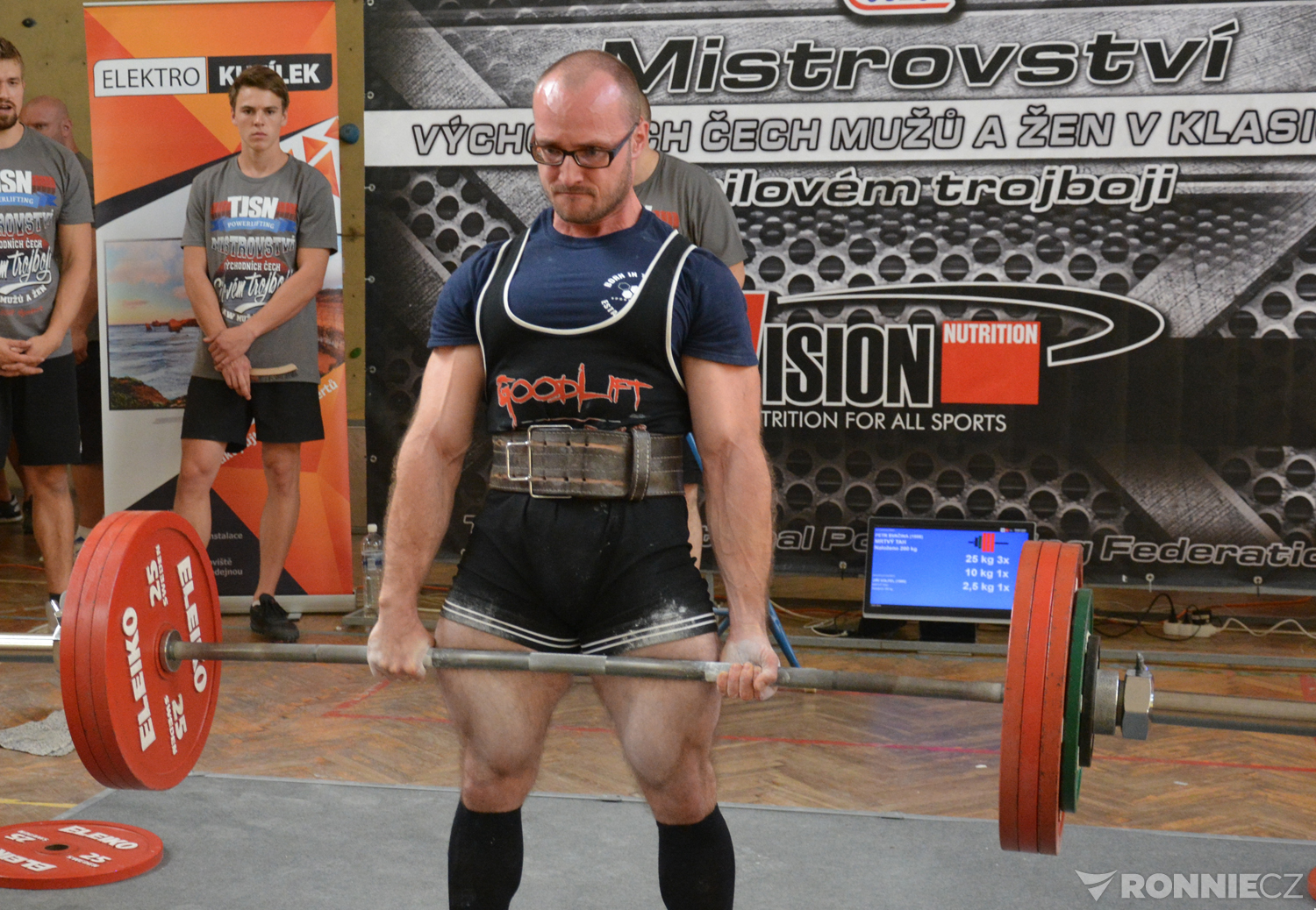 Mistrovstv� v�chodn�ch �ech v klasick�m silov�m trojboji mu�� a �en 2018