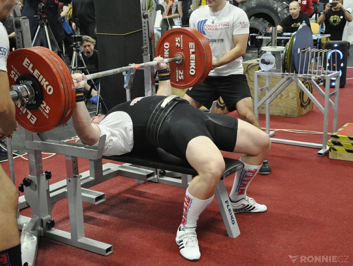 Mistrovstv� �R v klasick�m (RAW) bench-pressu mu�� a �en 2019 