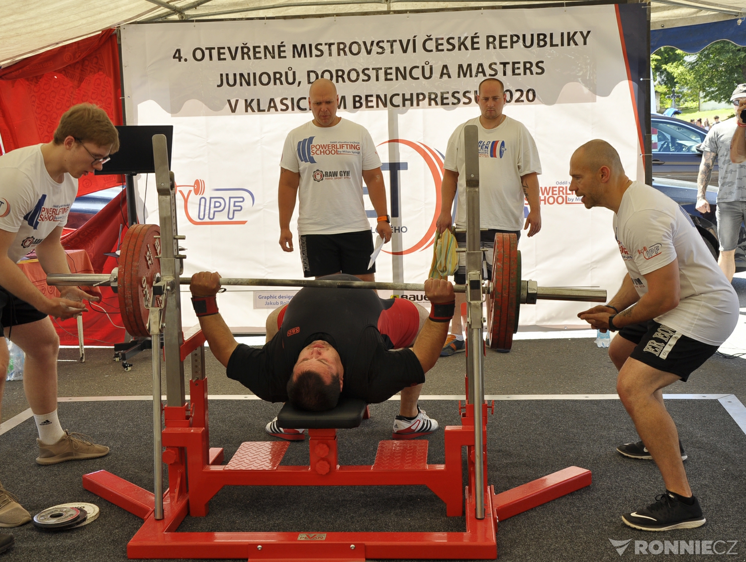 Mistrovstv� �esk� republiky v klasick�m (RAW) bench-pressu dorostu, junior� a masters 2020