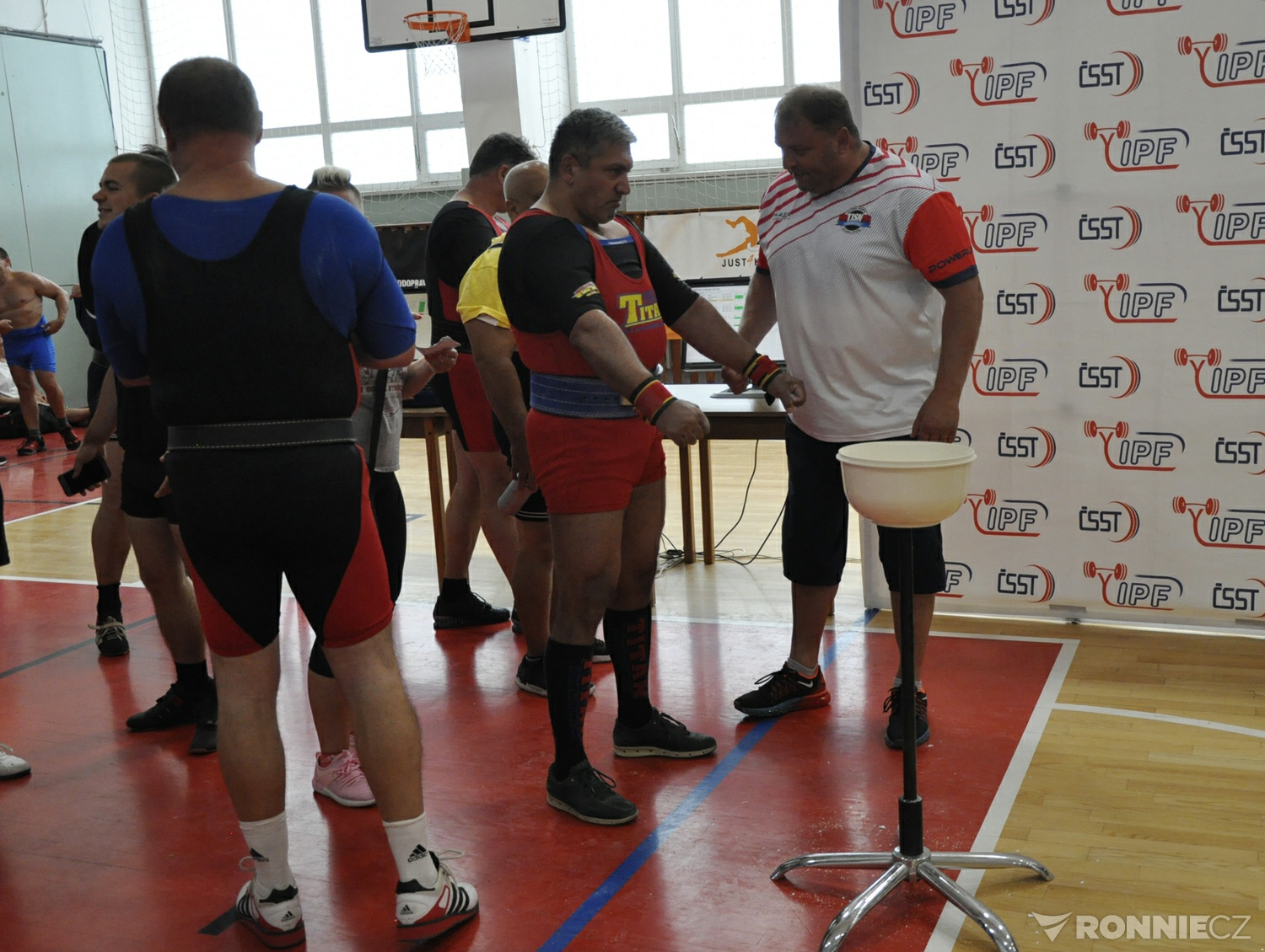 Mistrovstv� �R v bench-pressu dorostu, junior� a masters 2020